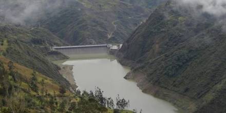 Mazar permanece apagada, pese a las lluvias 