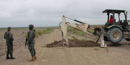 Militares destruyeron 2 pistas clandestinas en Montecristi