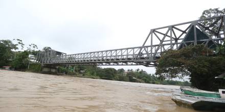 El puente sobre el río Blanco se inauguró