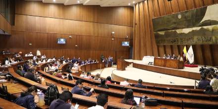 La Asamblea inició el debate sobre la continuidad del juicio político a Lasso