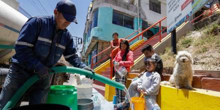 Quito registra racionamientos de agua con cortes de hasta 12 horas