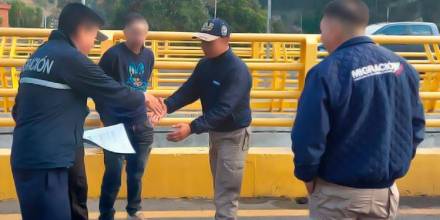 Ecuador deportó a colombiano vinculado con ‘Los Lobos’