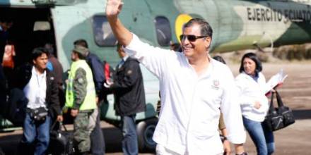 Rafael Correa anuncia que Ecuador asumirá los ‘pasivos’ de Oxy