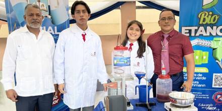 Feria de Ciencia y Tecnología reunió a estudiantes de Ecuador y Perú