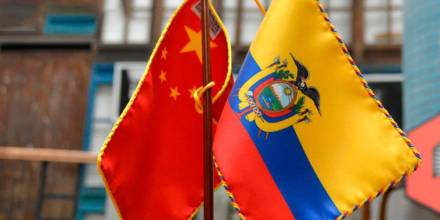Ecuador volverá a solicitar visado a ciudadanos chinos por el aumento migratorio irregular