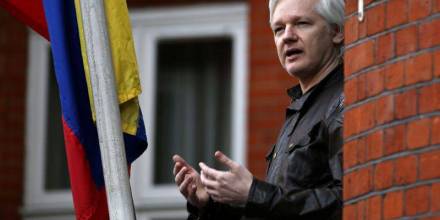 Caso Assange pone al Ecuador en aprietos en Londres