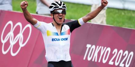 El Tour de Francia rendirá homenaje a Carapaz