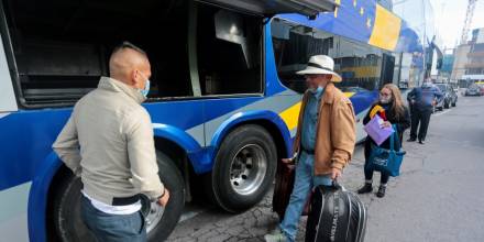 Casi 100 venezolanos regresan desde Ecuador en plan "Vuelta a la Patria"