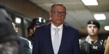 Dos glosas contra el vicepresidente Glas suman USD 80 millones