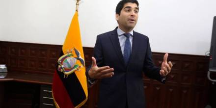 Ecuador requerirá pasado judicial apostillado a venezolanos
