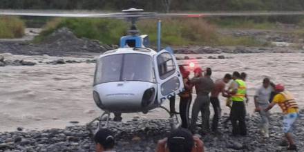 Plan aéreo para rescatar a 20 personas atrapadas en Pastaza