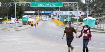 La Cancillería mantiene diálogos con Colombia para la apertura de la frontera 