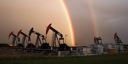 El petróleo WTI, referente de Ecuador, cerró en $ 70,56 el barril