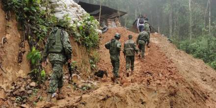 8 cadáveres fueron hallados en mina en Camilo Ponce Enríquez