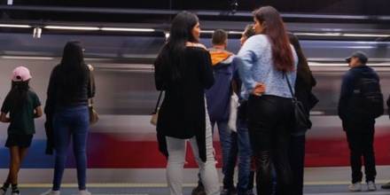 Metro de Quito celebró 50 millones de viajes en su primer año 