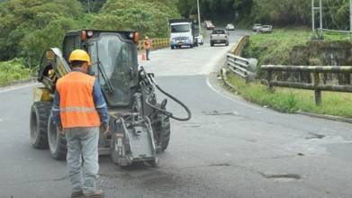 El bacheo asfáltico en Napo fue inspeccionado 