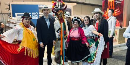 Quito se presenta en la ITB berlinesa como "capital del centro del mundo"