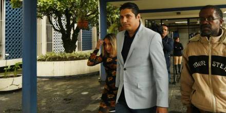 Fiscalía General dispone que expresidente Rafael Correa rinda versión dentro del caso Fernando Balda