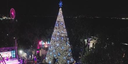 El árbol de Navidad del Malecón 2000 se encenderá el 6 de diciembre