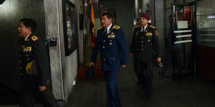 Abogado de ex AVC pide sanciones a cúpula militar