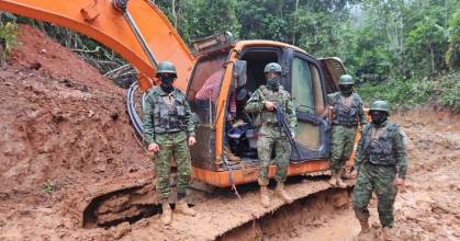 Equipos utilizados para la minería ilegal fueron decomisados en Gualaquiza 