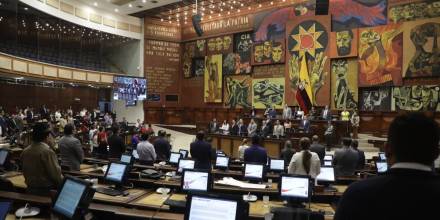 La Asamblea rechaza "ineficiencia" del Gobierno ante apagones