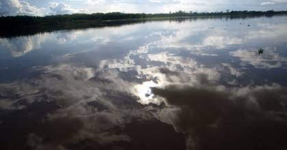 Perú declaró emergencia ambiental zona de la Amazonía afectada por derrame