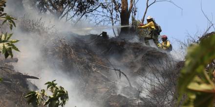 Incendios en Quito dejan 7 heridos