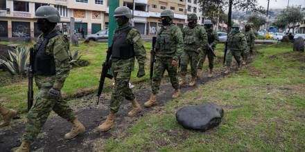 Más de 7.500 detenidos, 241 por terrorismo, durante el estado de excepción en Ecuador