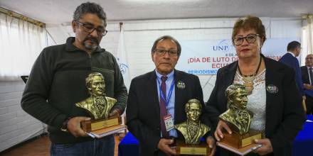 Equipo de El Comercio asesinado en Mataje en 2018 recibió un homenaje