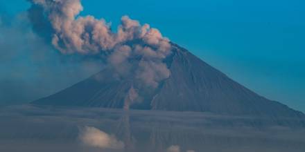 El Cotopaxi, Sangay y Reventador lanzaron ceniza