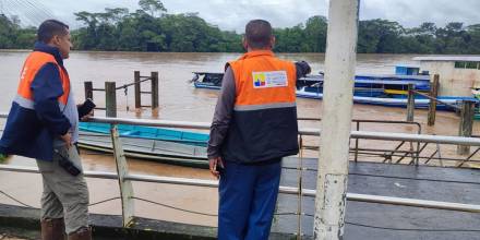 El Coca quedó sumergido por las intensas lluvias