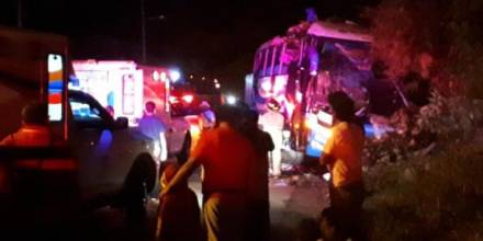 Accidente de bus en Archidona deja 4 fallecidos en la vía a Tena