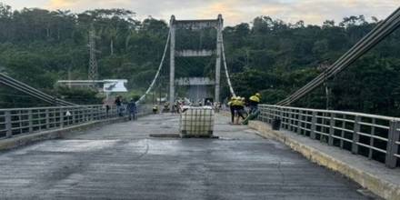 Los trabajos de fundición en el puente Puerto Napo concluyeron