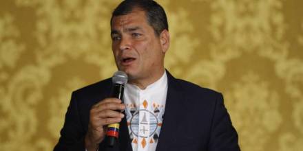 Rafael Correa será llamado a rendir versión en el caso de Fausto Valdiviezo