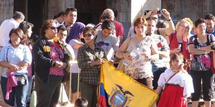 Los latinoamericanos predominan entre los residentes en España que logran la nacionalidad