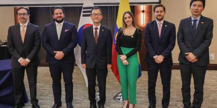 Ecuador y Corea del Sur analizaron sus relaciones comerciales