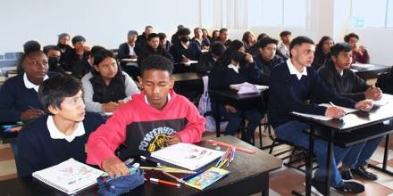 Las clases presenciales se suspenden 48 horas más en Quito