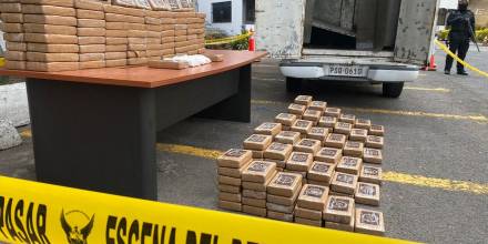 La Policía halló 400 kilos de cocaína en Ambato