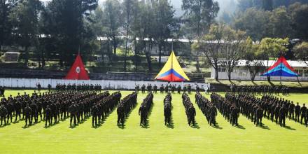 1.800 reservistas de las Fuerzas Armadas inician reentrenamiento