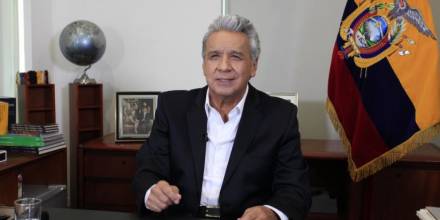 Ecuador se enfrenta a un reto “descomunal” con la histórica caída del precio del petróleo, advierte presidente Moreno