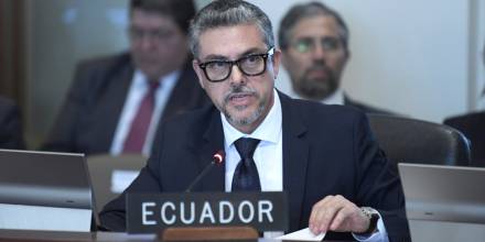 Ecuador acusa a México de promover la impunidad de Glas en la OEA