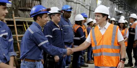 Noboa inspeccionó Toachi Pilatón 