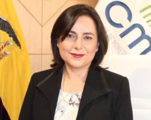 María Eulalia Silva, presidenta de la Cámara de Minería de Ecuador, respondió al anuncio del presidente Daniel Noboa