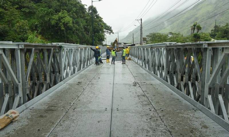 El puente tien 51 metros de longitud, 6 metros de ancho y 48 toneladas de capacidad / Foto: cortesía MTOP