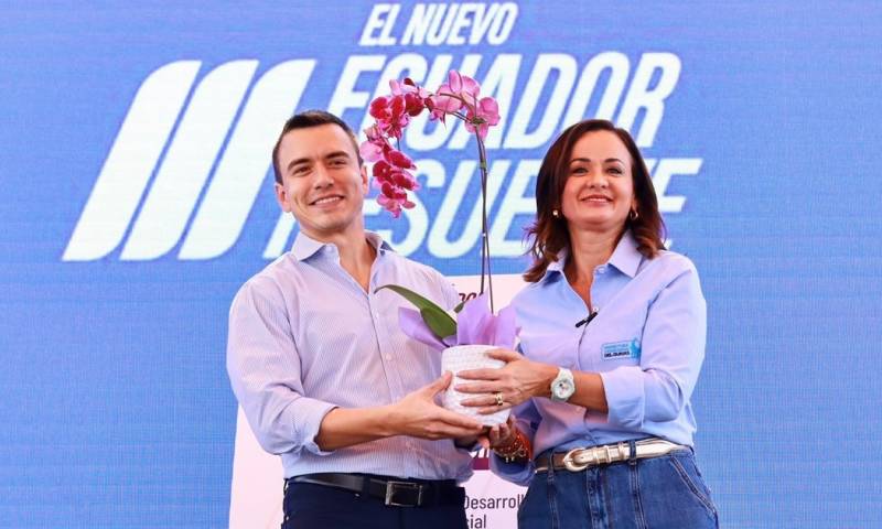 La Prefectura del Guayas recibirá de la CAF $ 50 millones, a 15 años plazo / Foto: cortesía Presidencia 