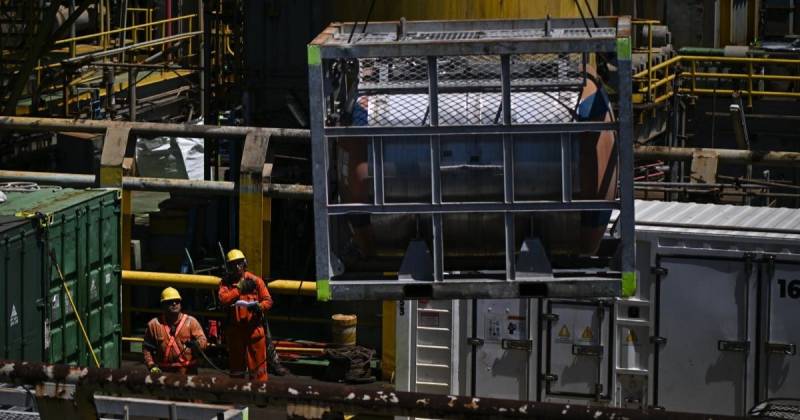 La plataforma está conectada a 15 pozos mediante infraestructura submarina / Foto: EFE