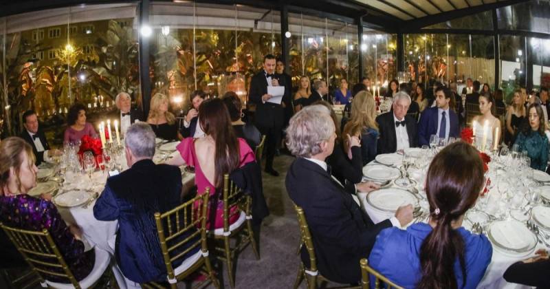 Entre las asistentes a la inauguración se encontraba la modelo argentina Valeria Mazza / Foto: EFE