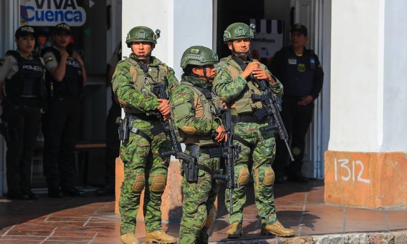 Los agentes, pertenecientes a unidades de élite como Inteligencia y Aeropolicial, llegarán de todas partes del país / Foto: EFE