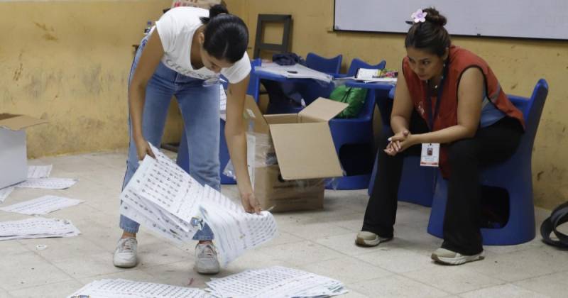 Las elecciones presidenciales de Ecuador se resolverán en una segunda vuelta el domingo 13 de abril / Foto: EFE